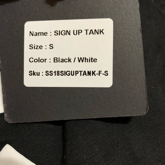 ELLY PISTOL SIGN UP TANK TOPS - Picture 4 of 8